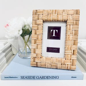 Two's Company Wicker Weave Picture Photo Frame Rattan 4x6 Boho Beach Home